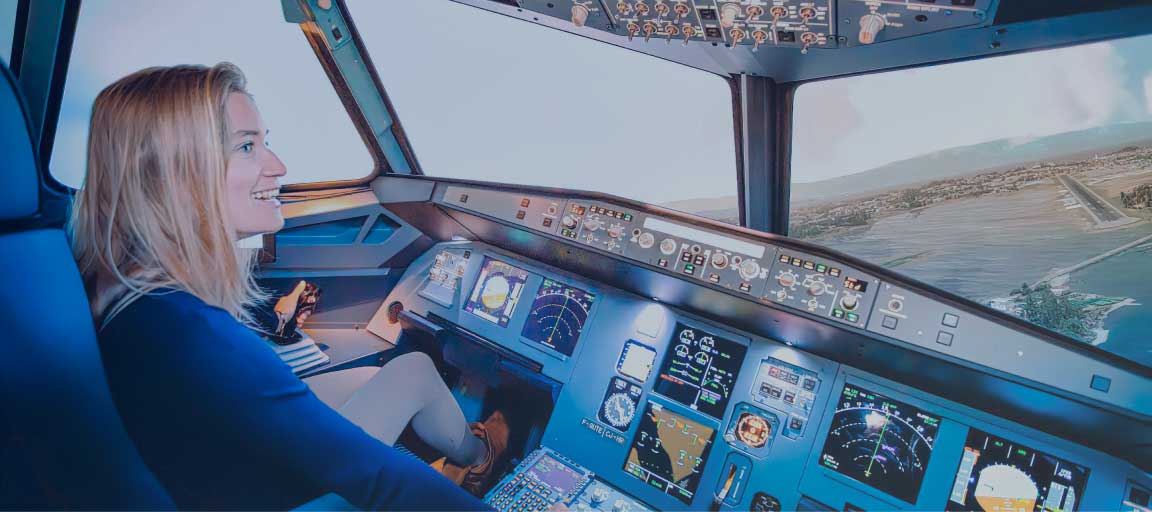 Jeux vidéo : dans le cockpit ultra-réaliste des passionnés de « Flight  Simulator »